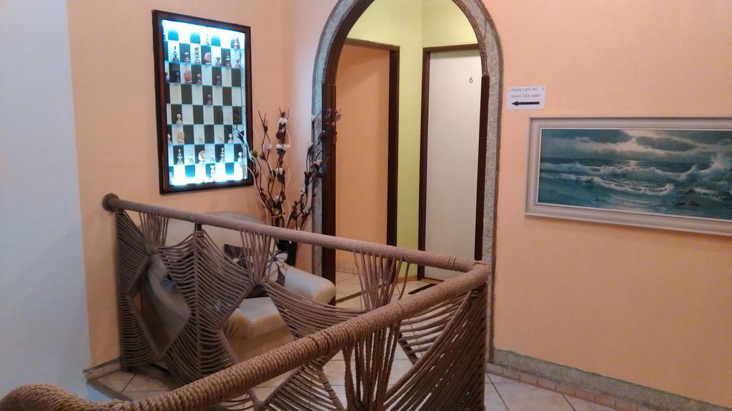 Homestay White Garden *